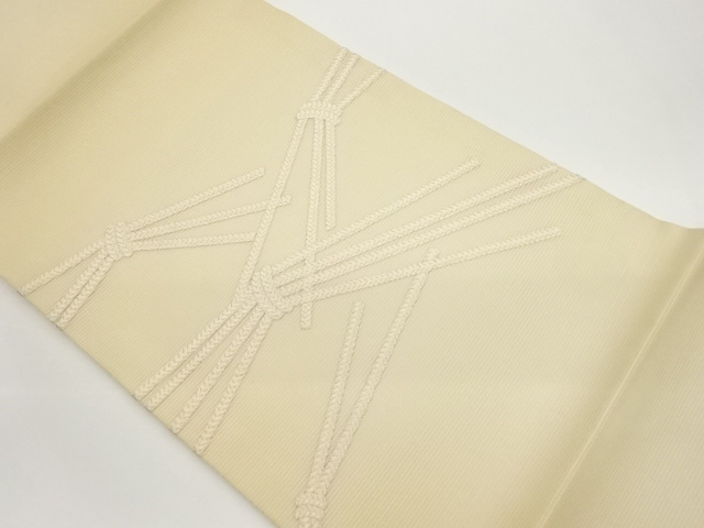 絽束ね紐模様刺繍開き名古屋帯（額縁仕立て）